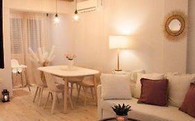 Stylish Modern Maisonnette